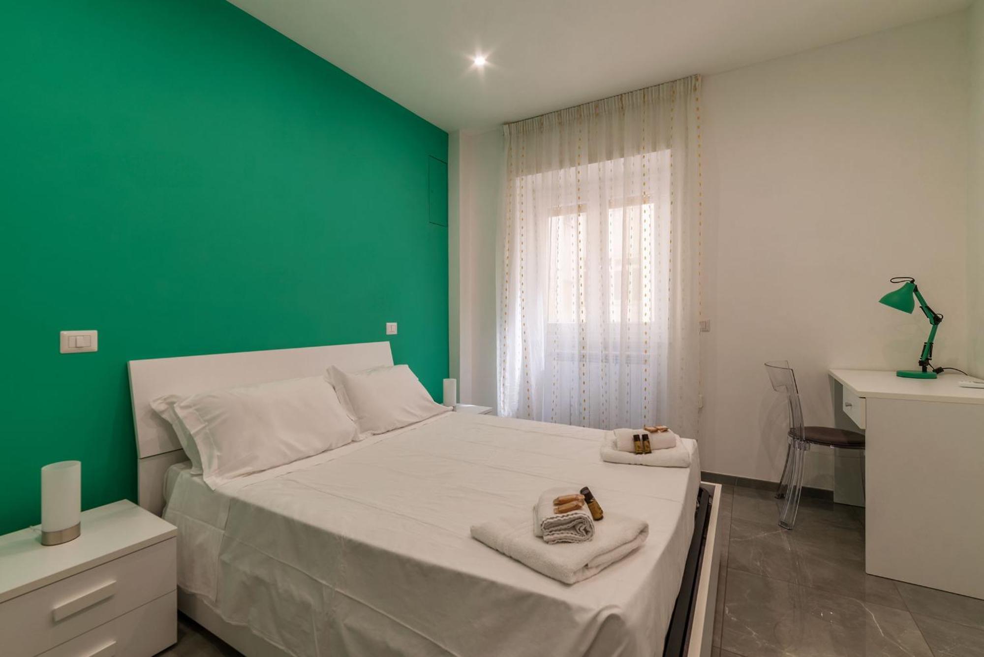 Joivy Delightful 3-Bed Flat With Balcony Apartman Róma Kültér fotó